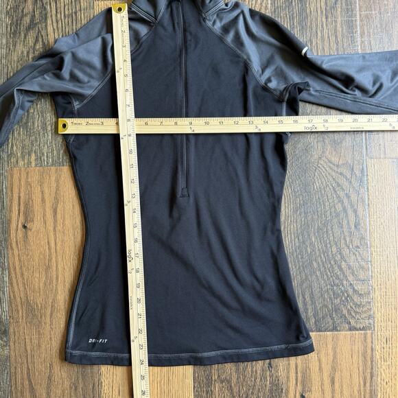 Nike Pro Dri-FIT 1/4 Zip Pullover Women’s Small Black Gray Long Sleeve Shirt - Picture 4 of 4